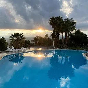 Agriturismo Serra San Biagio Farm stay