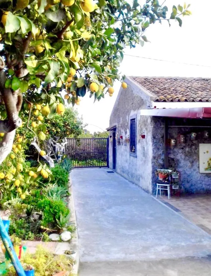 Vila Bellalimone Calatabiano Horská chata